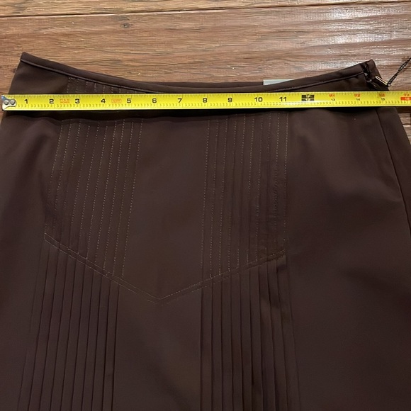 Worthington Works Women’s Skirt in Deep Chocolate Size 8P - Picture 8 of 9